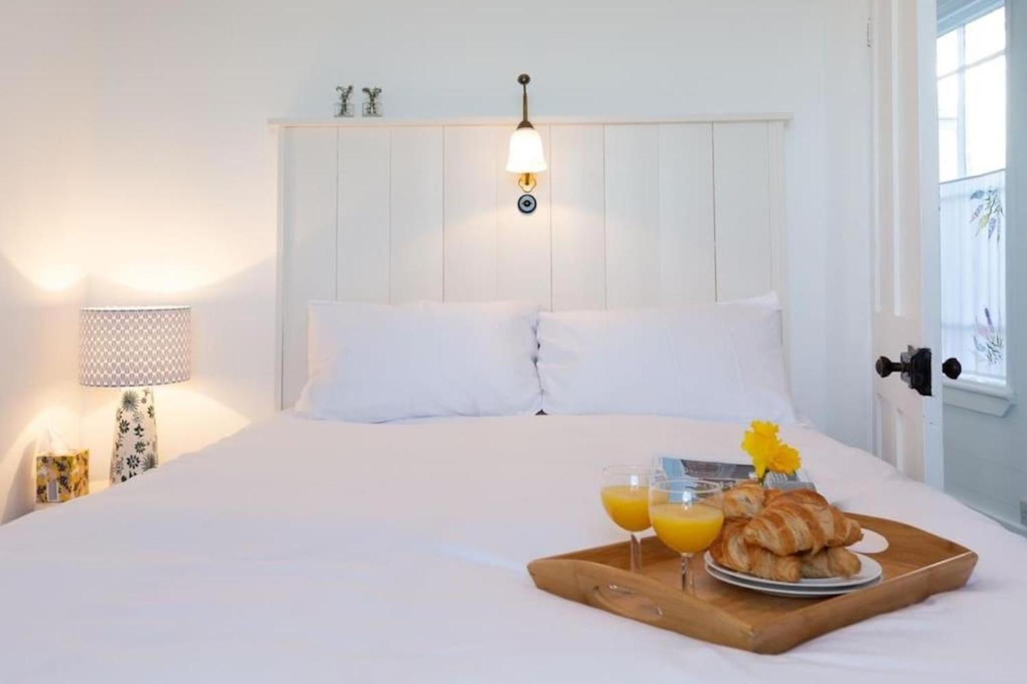 Janies Cottage~ Mousehole~Eclectic Interiors & Vintage Charm Esterno foto